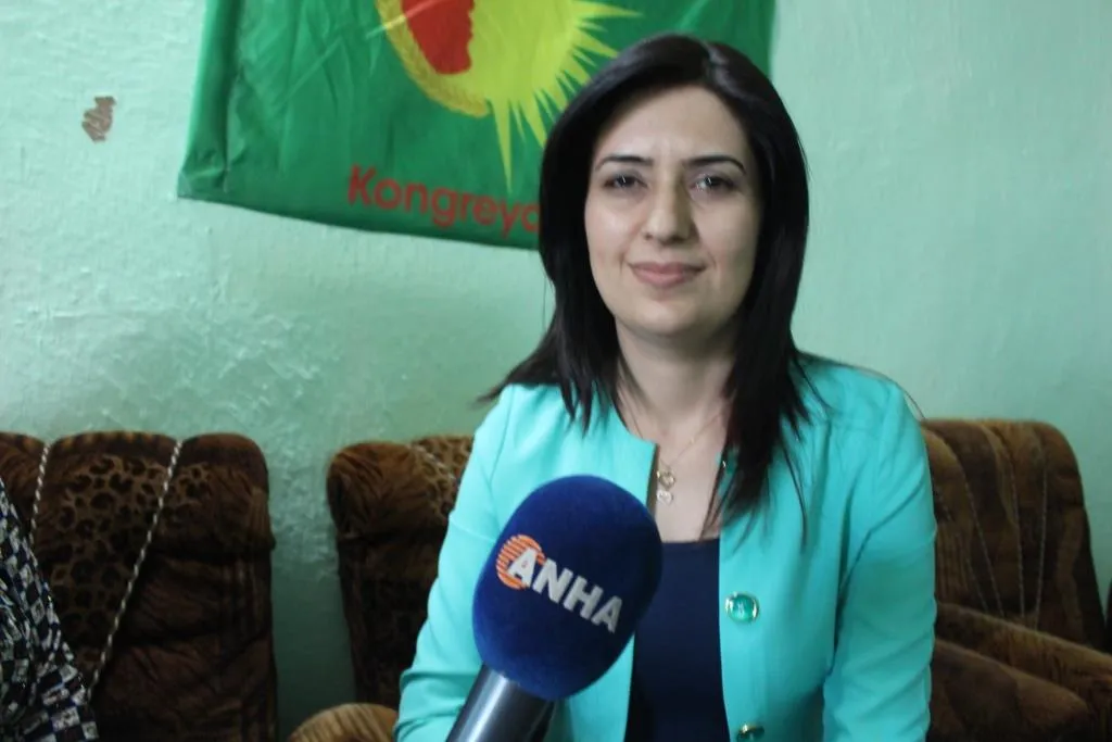 Kongreya Star dest bi amadekariyên lidarxistina duyemîn konferansa xwe kir
