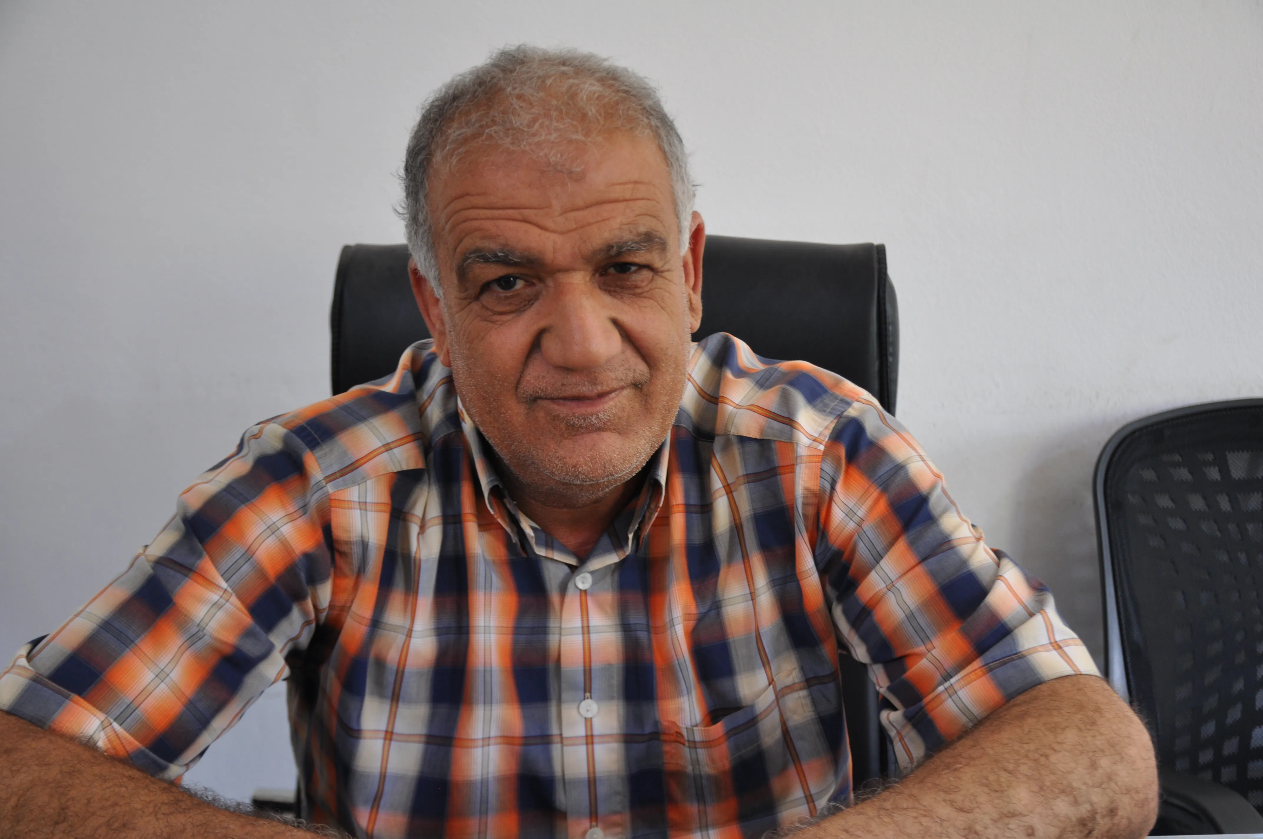 Şaredariyê ev çar sal e pirsgirêka avê ya Taxa Şehîd Kawa çareser nekiriye!