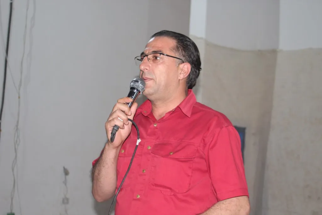 Çand û Hunera Mexmûrê li Rojava dest bi pêşkêşkirina şanoyê kir
