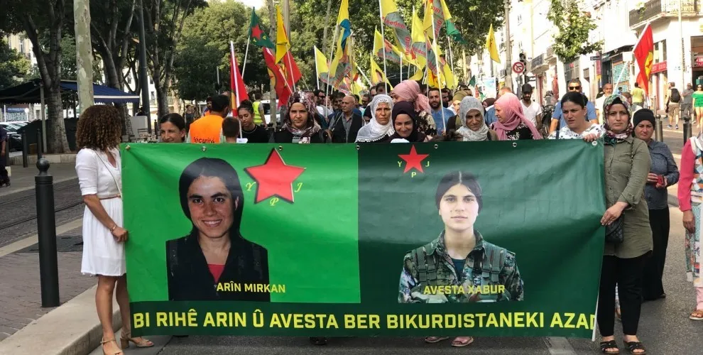 Tecrîda li ser Ocalan li Elmanya û Fransayê hate şermezarkirin