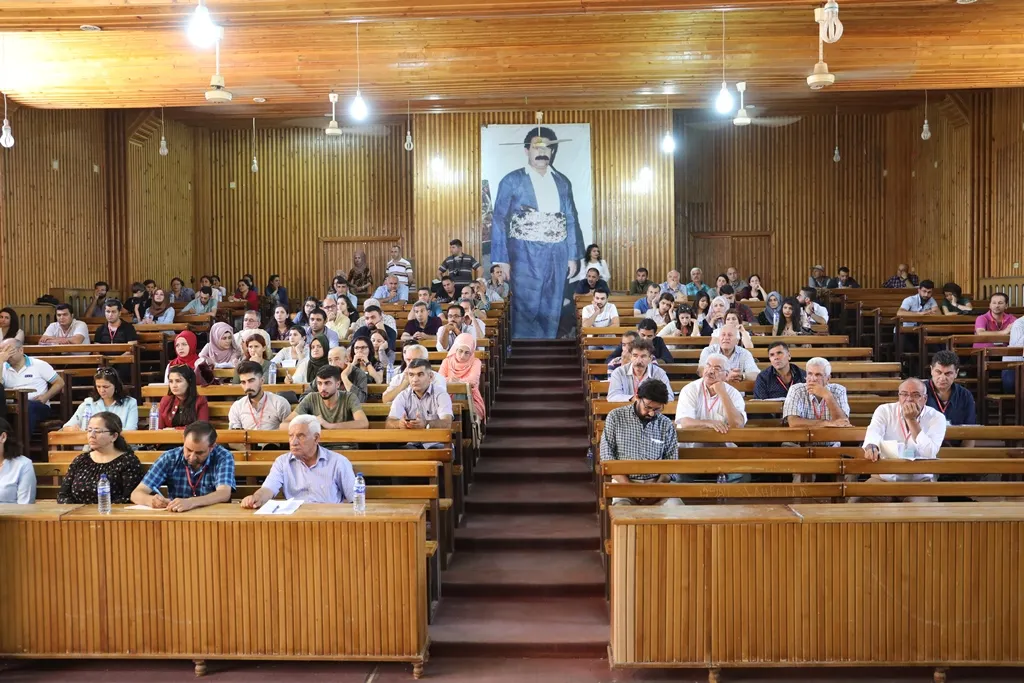 Komxebata Zanîngehên Rojava di roja duyemîn de ye