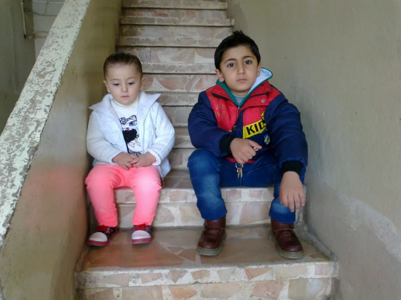 Teslîmî xemgîniyê nebû û wesiyeta bavê xwe pêk anî