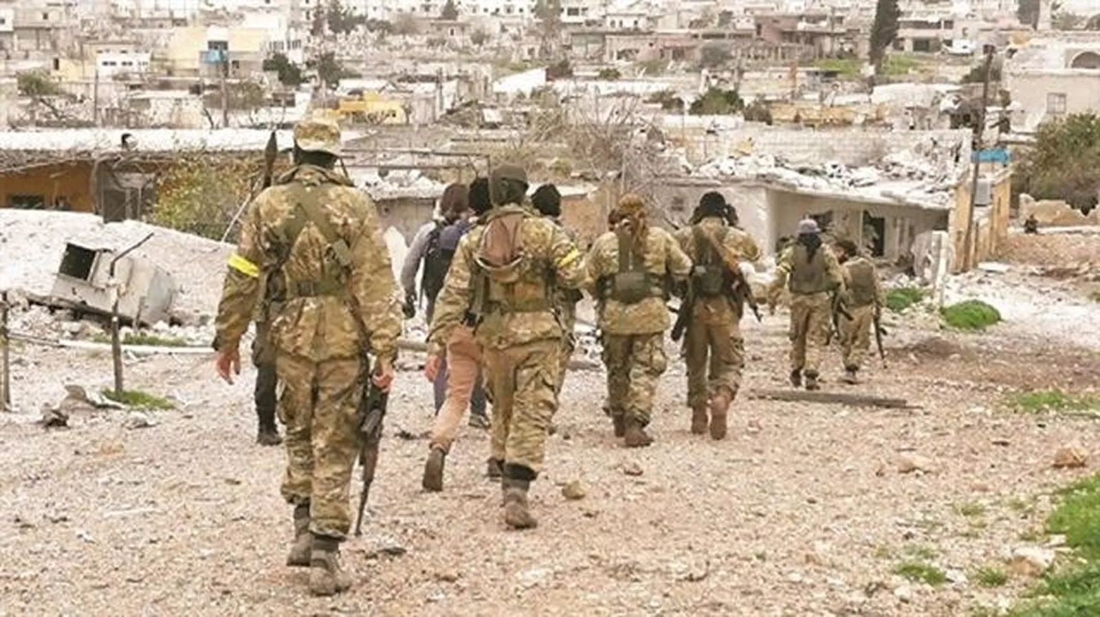 Çeteyên Tirkiyeyê li Cindirêsê bi hev ketin