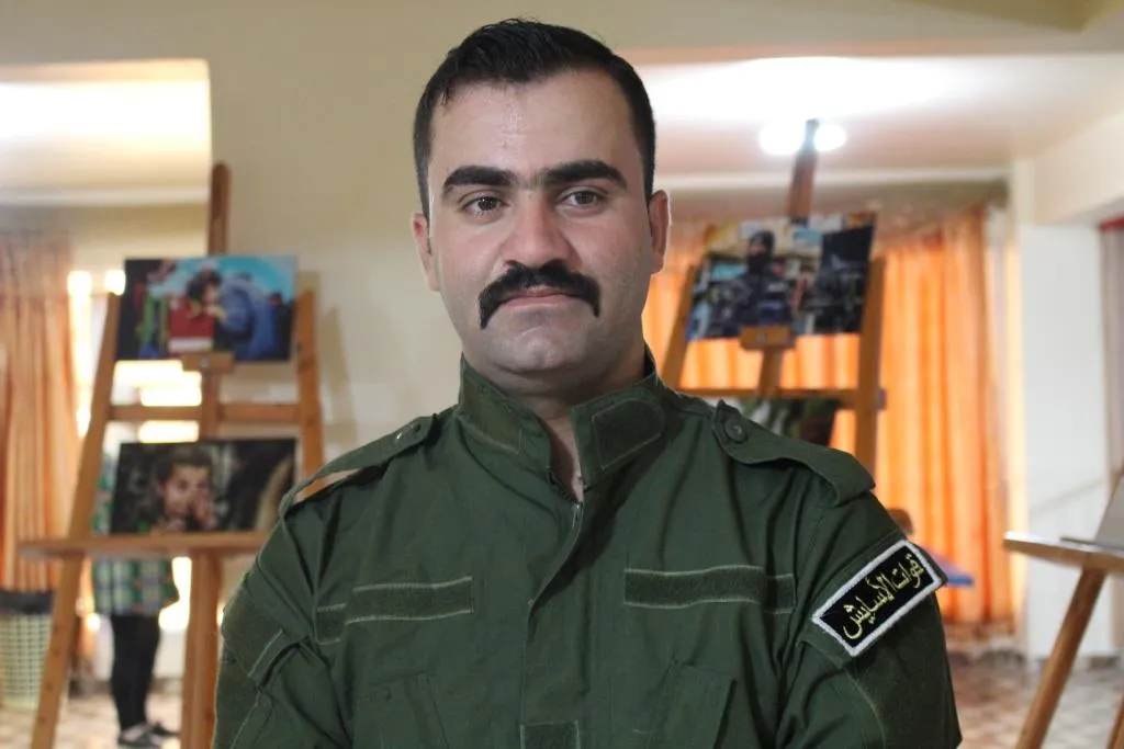 Di pêşangeha pirtûkan de wêneyên Hêzên Asayîşê hatin pêşkêşkirin