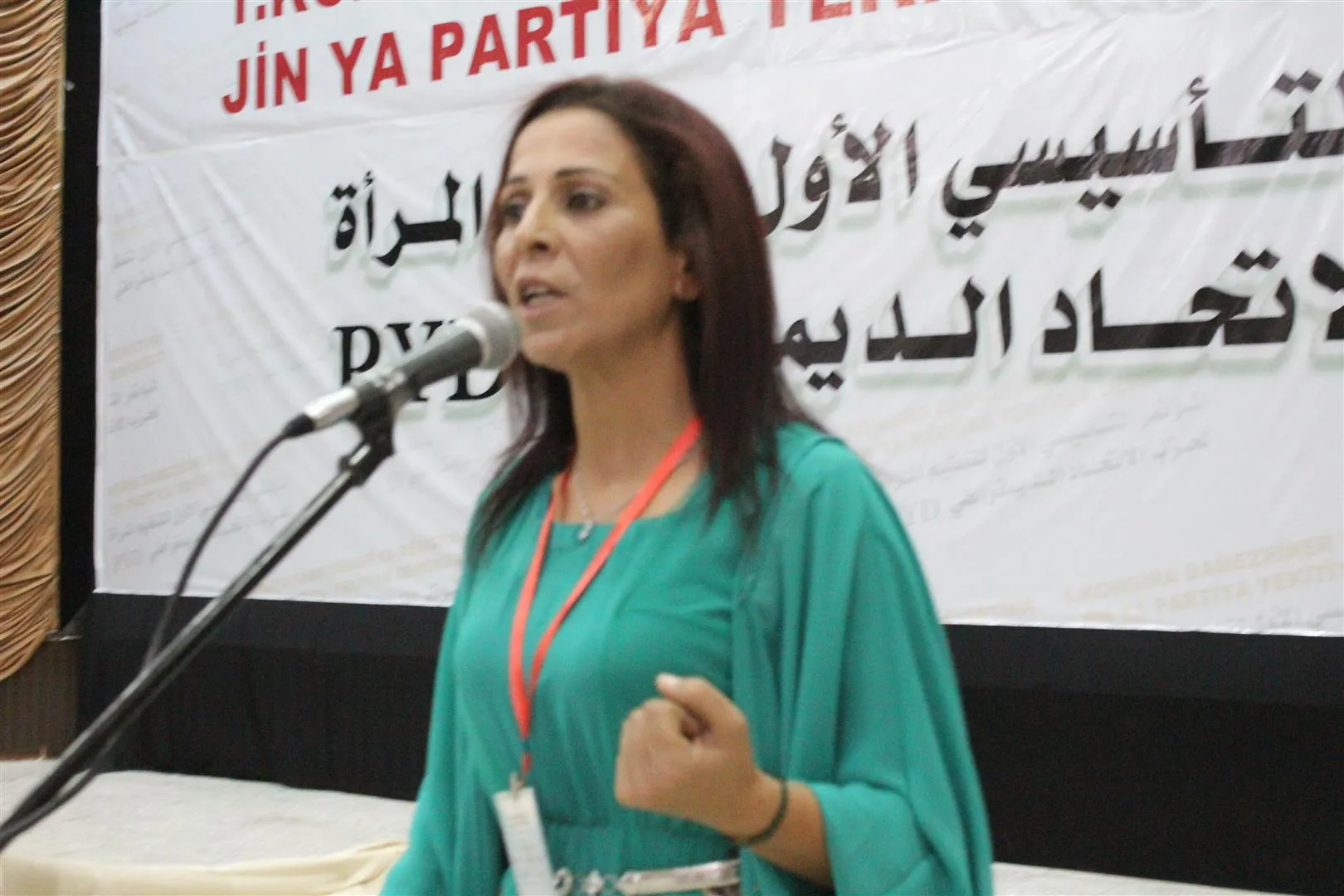′Jinên Sûriyeyê rêya hemû jinên Rojhilata Navîn diyar kir′