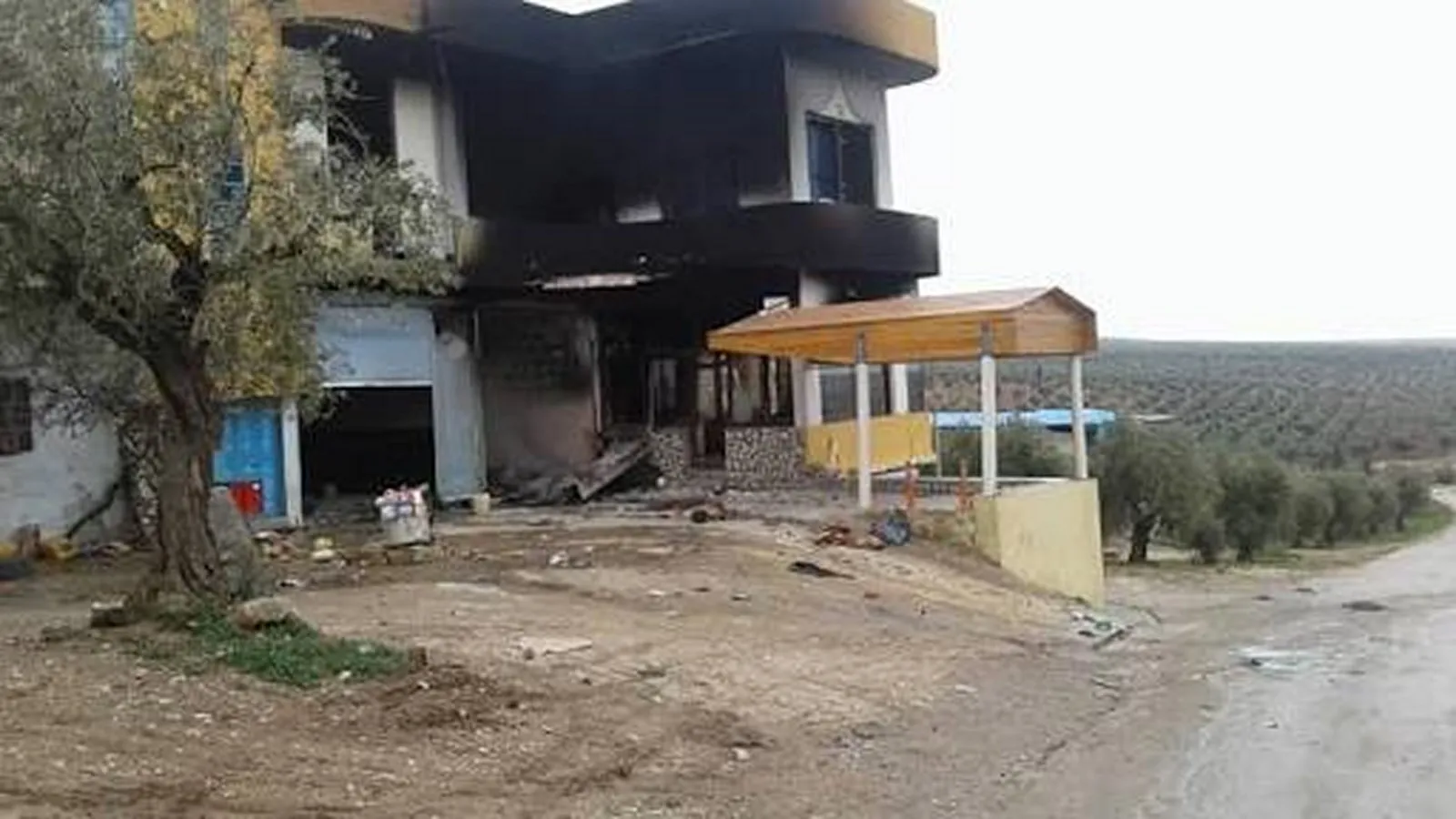 Çeteyên artêşa tirk vê carê jî malên sivîlan dişewitînin