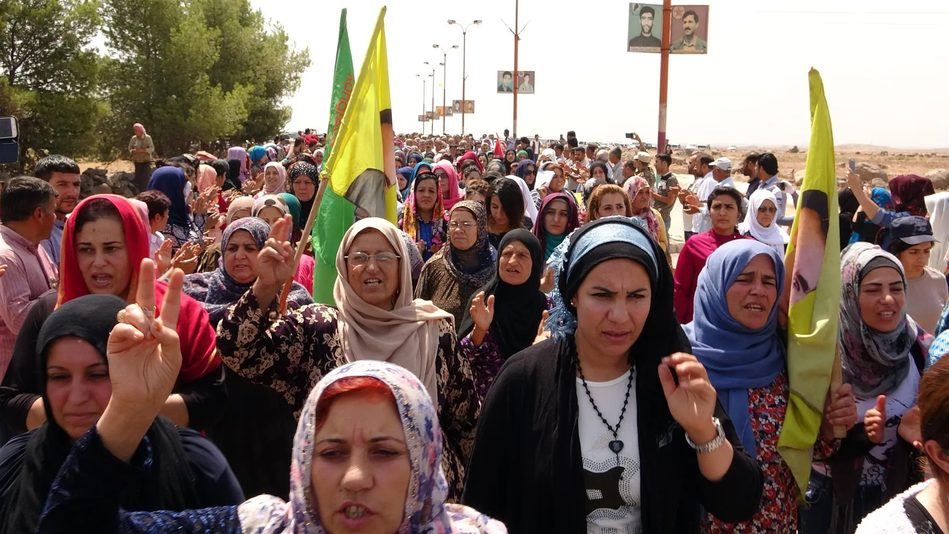 Sersaxî ji malbata şehîd Arîn Qamişlo re hate xwestin