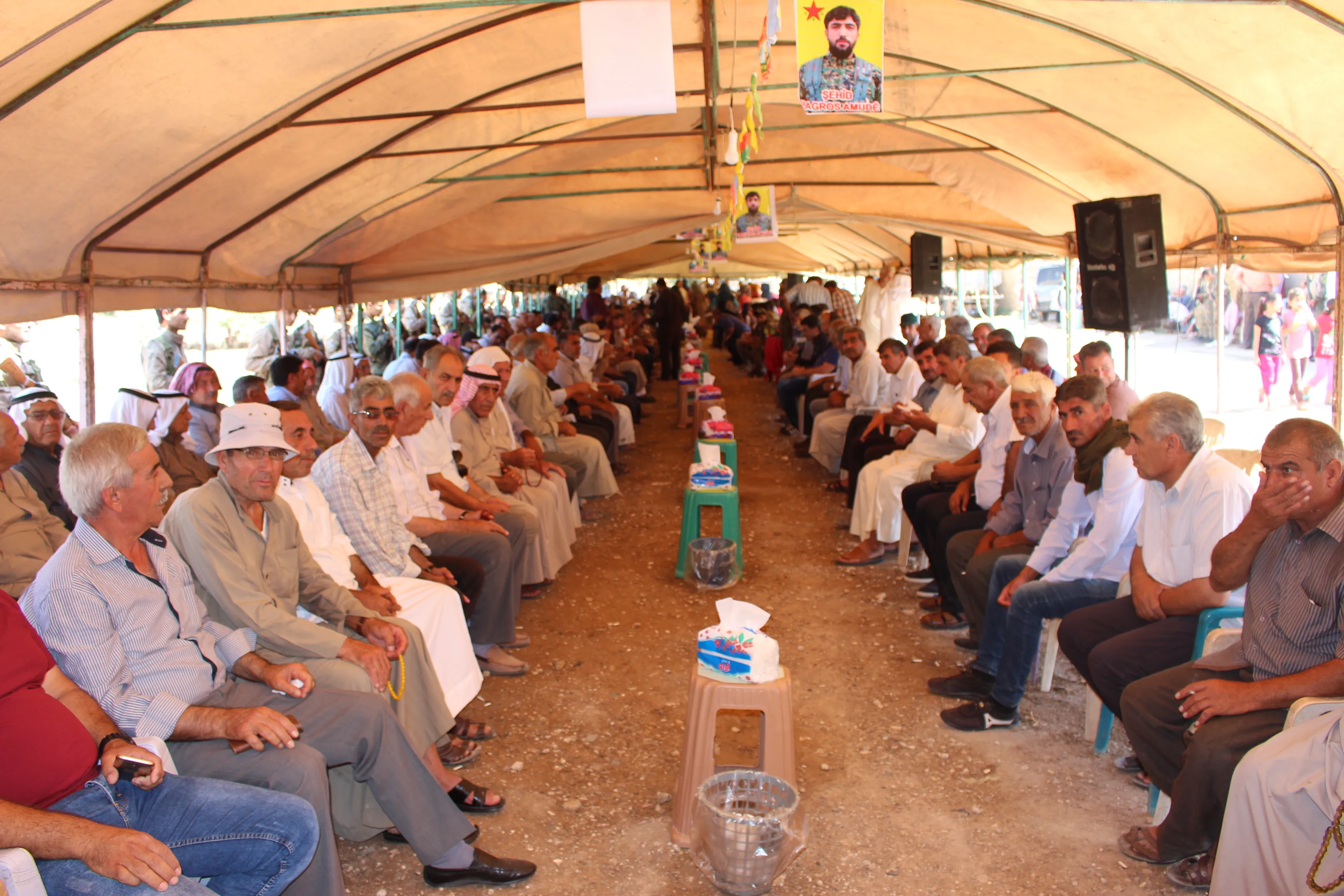 'Şoreşa Rojava parastina mîrasên kevn ên şoreşê kiriye'