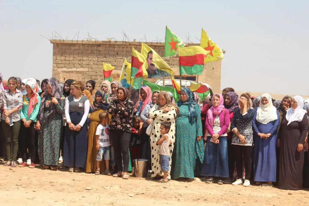Sersaxî ji malbata şehîd Şerzan Kurt re hat xwestin