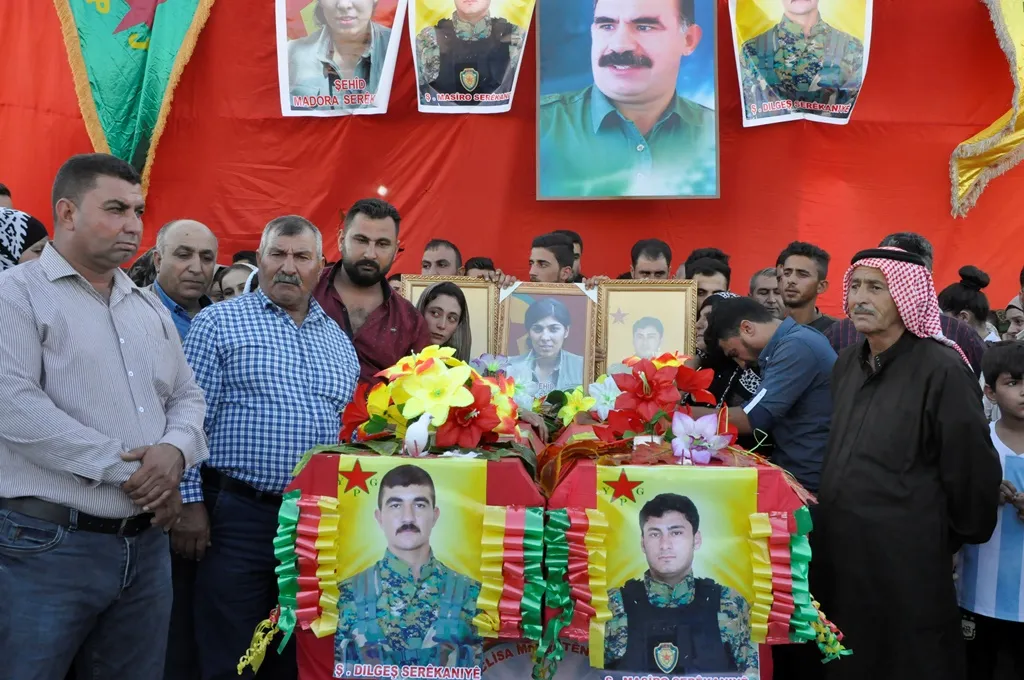 Li Serêkaniyê du şehîdên YPG‘ê hatin oxirkirin û nasnameya Gerîlayeke YJA. Star hate ragihandin