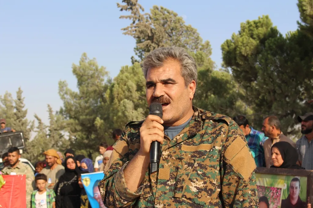Şehîd Welîd El-Elî bi merasîmeke girseyî hate oxirkin