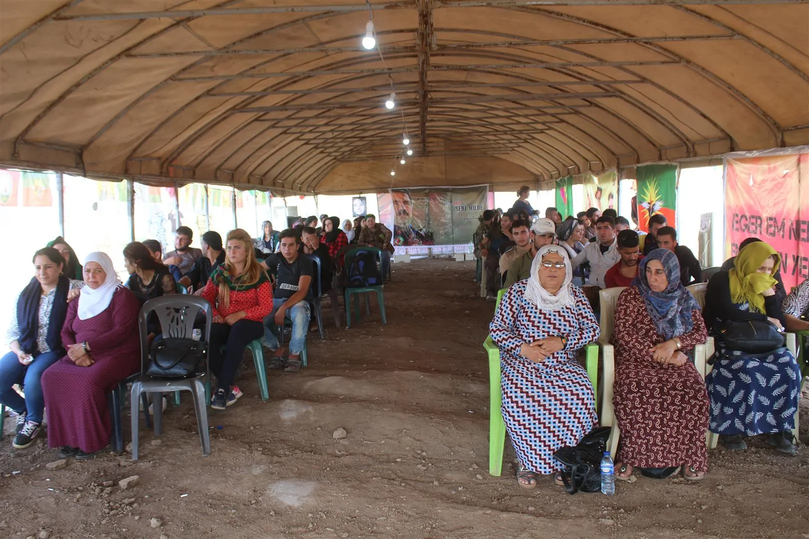 Ciwanên Rojava li Deriyê Sêmalkayê dest bi çalakiyan kirin