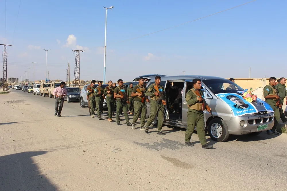 Şêniyên Tebqayê şehîd Mamûn oxir kirin