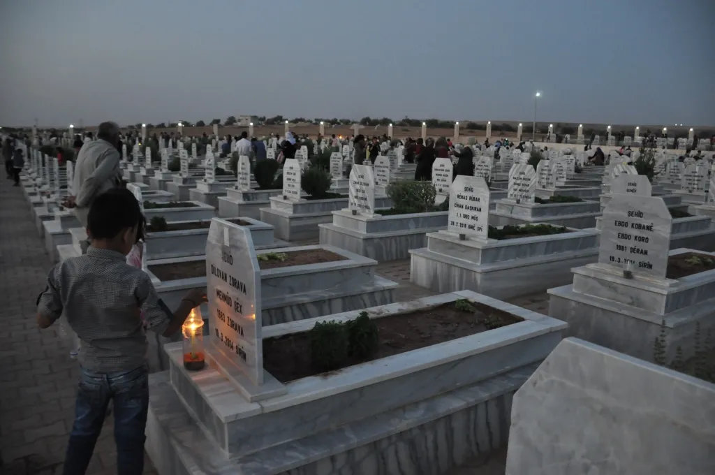 Cangoriyên Kobanê yên meha Tîrmehê hatin bi bîranîn