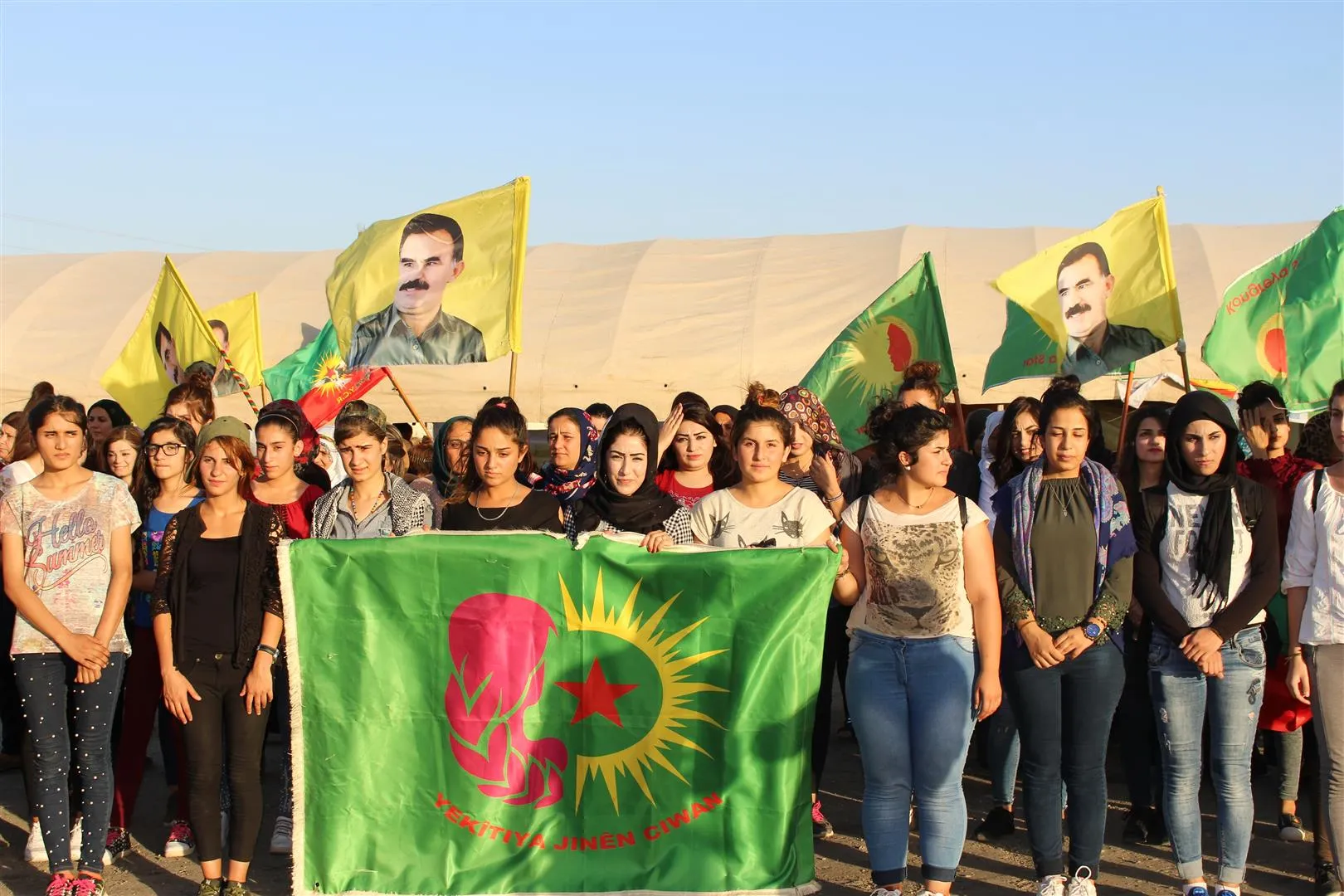 Çalakiyên ciwanan di roja 3‘an de berdewam e