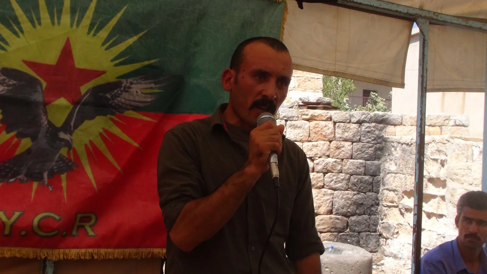 YCR‘ê têkildarî rola ciwanan di piştgiriya Efrînê de civîn li dar xist