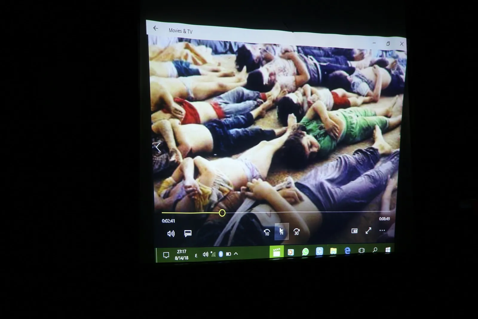 Fîlîmê"Di nava kavil û bermaniyan de zarokatiya windayî" li Helebê hate nîşandan