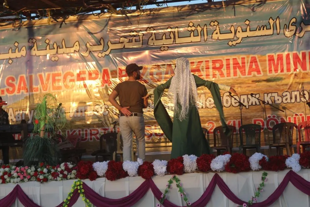Pîrozbahiya Minbicê bi coş bi dawî bû