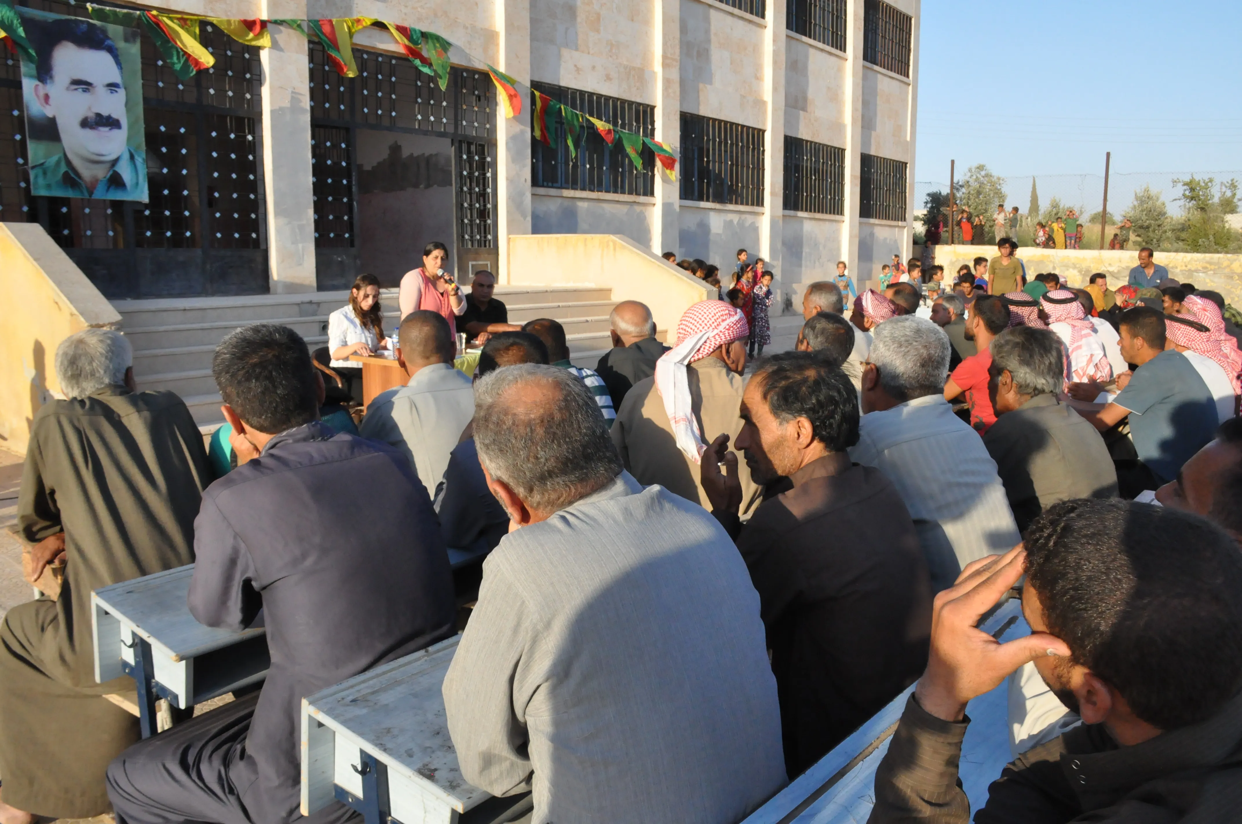 Li Kobanê civînên nirxandina geşedanên dawî didomin