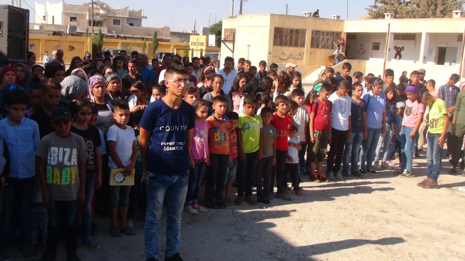 Xwendekarên Efrîn û Şehbayê bidawîbûna sala perwerdeyê pîroz kirin