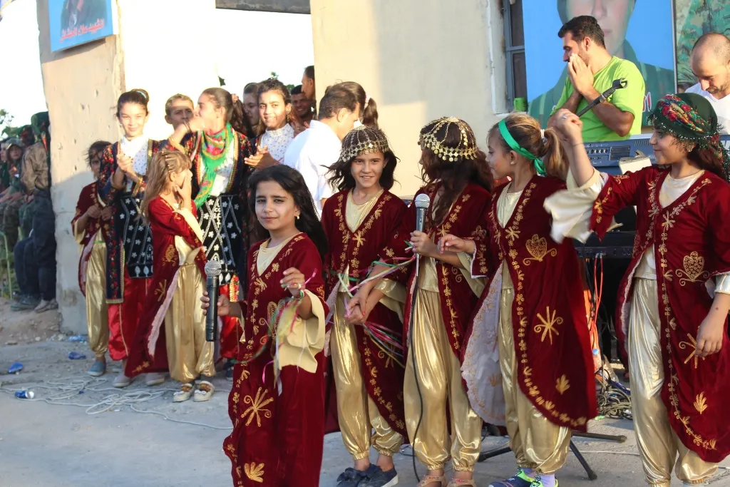 Meclisa leşkerî salvegera rizgarkirina Minbicê pîroz kir