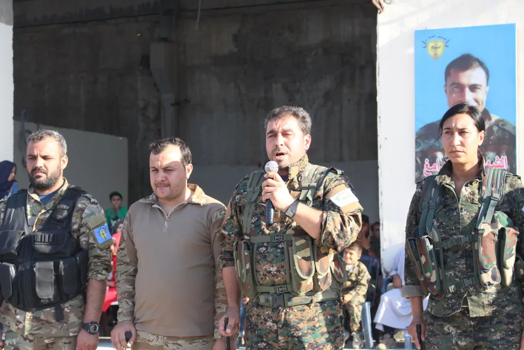 Meclisa leşkerî salvegera rizgarkirina Minbicê pîroz kir