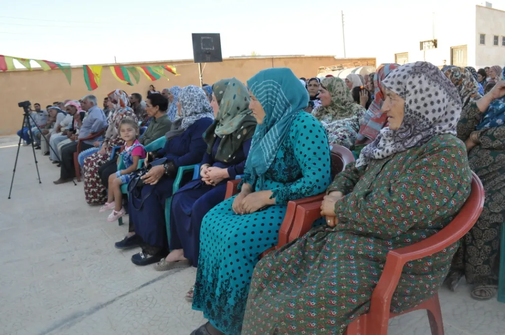 Geşedanên dawîn ji şêniyên Qenayê re hate şîrovekirin