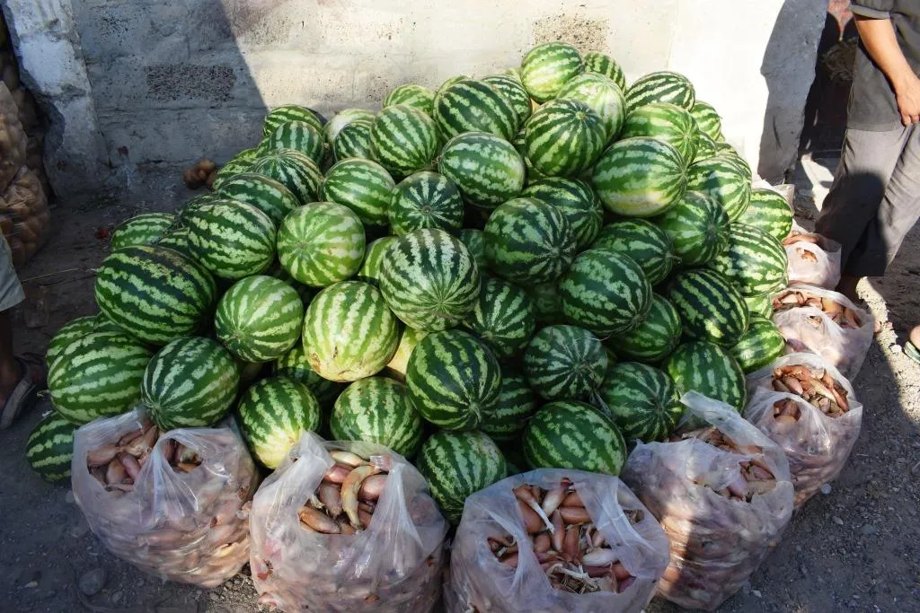 Li Dêrazorê piştî 7 salan sûka sebze ji nû ve vebû