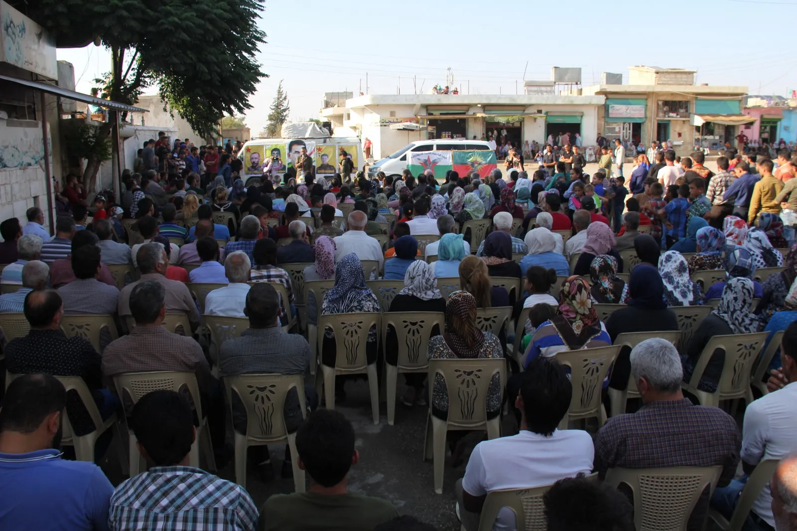 ′Divê ciwan serkêşiya hemleya rizgarkirinê bikin′