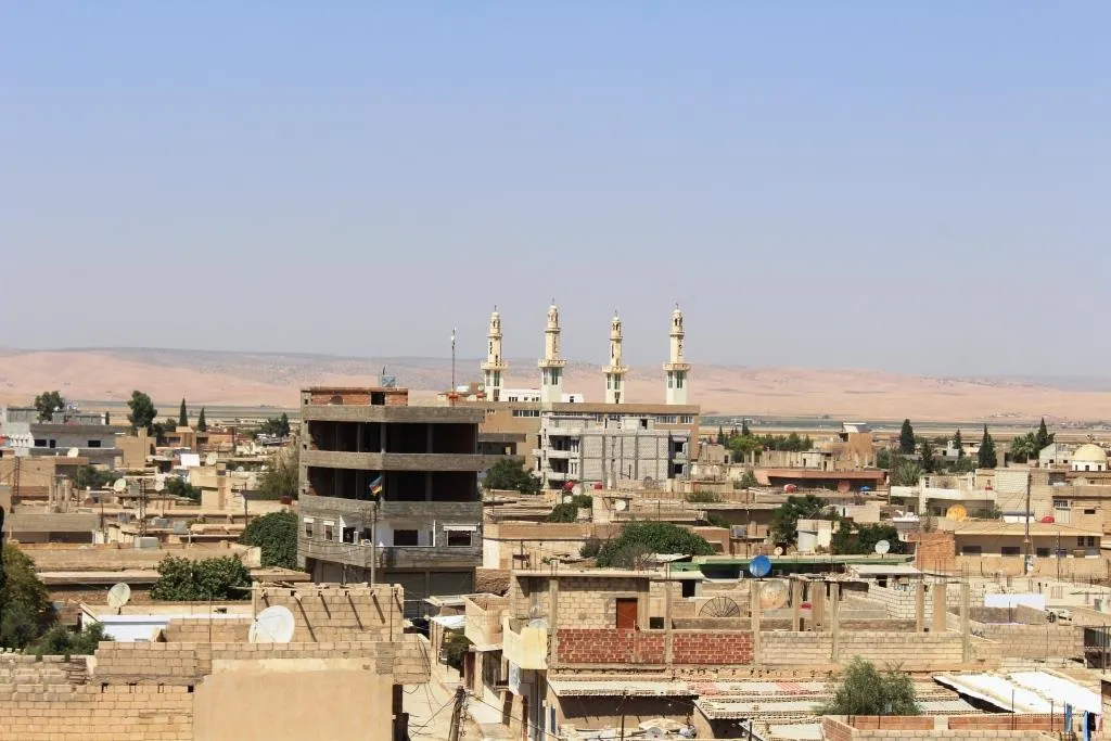 Piştî aramiyê li Amûdê avahîsazî bi pêş ve diçe
