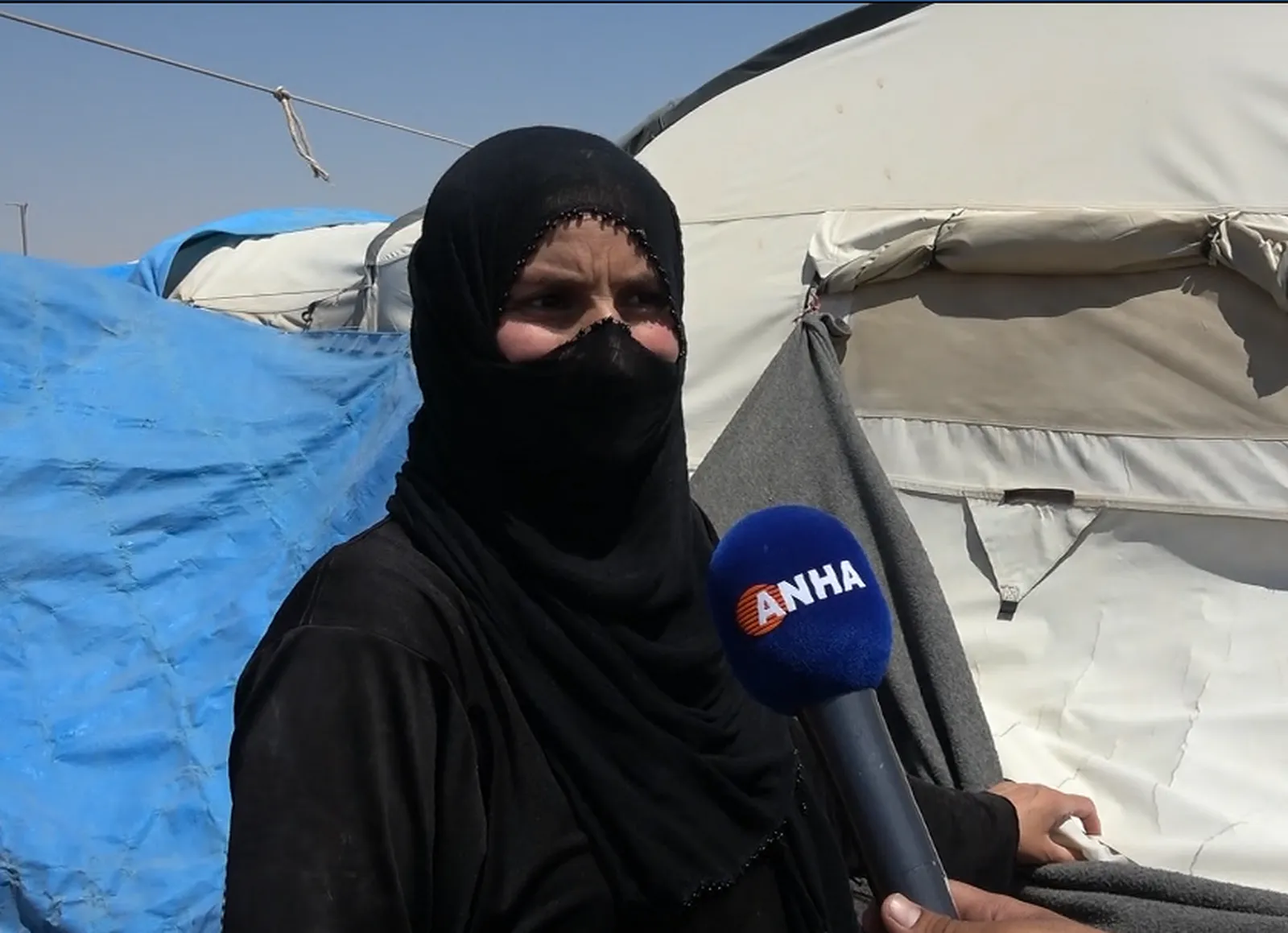 Koçberên kampa Eyn Îsa: Êdî em ji sozên rêxistinan bawer nakin