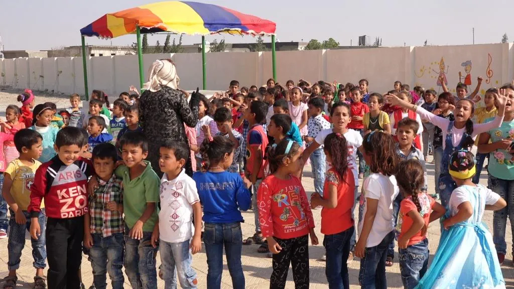 Navenda Înma ya zanistî 500 zarok pêşwazî dike