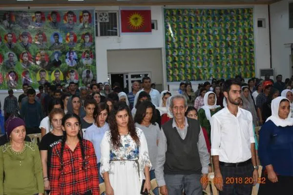 Xelatên pêşbirka Wêjeyê ya Şehîd Denîz Firat hatin dayîn