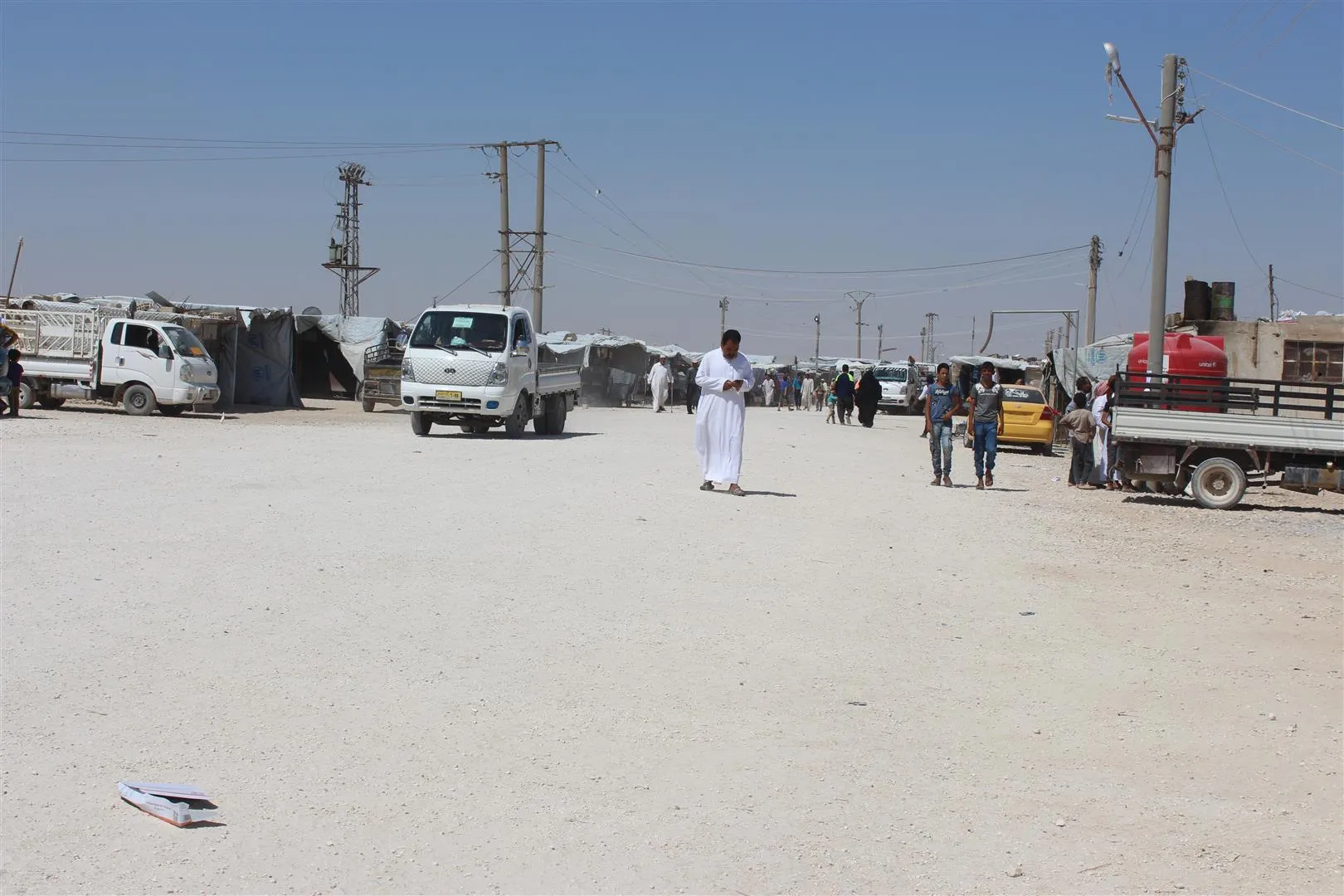 Pêwîstiya koçber û penaberên kampa Holê bi alîkariyê heye