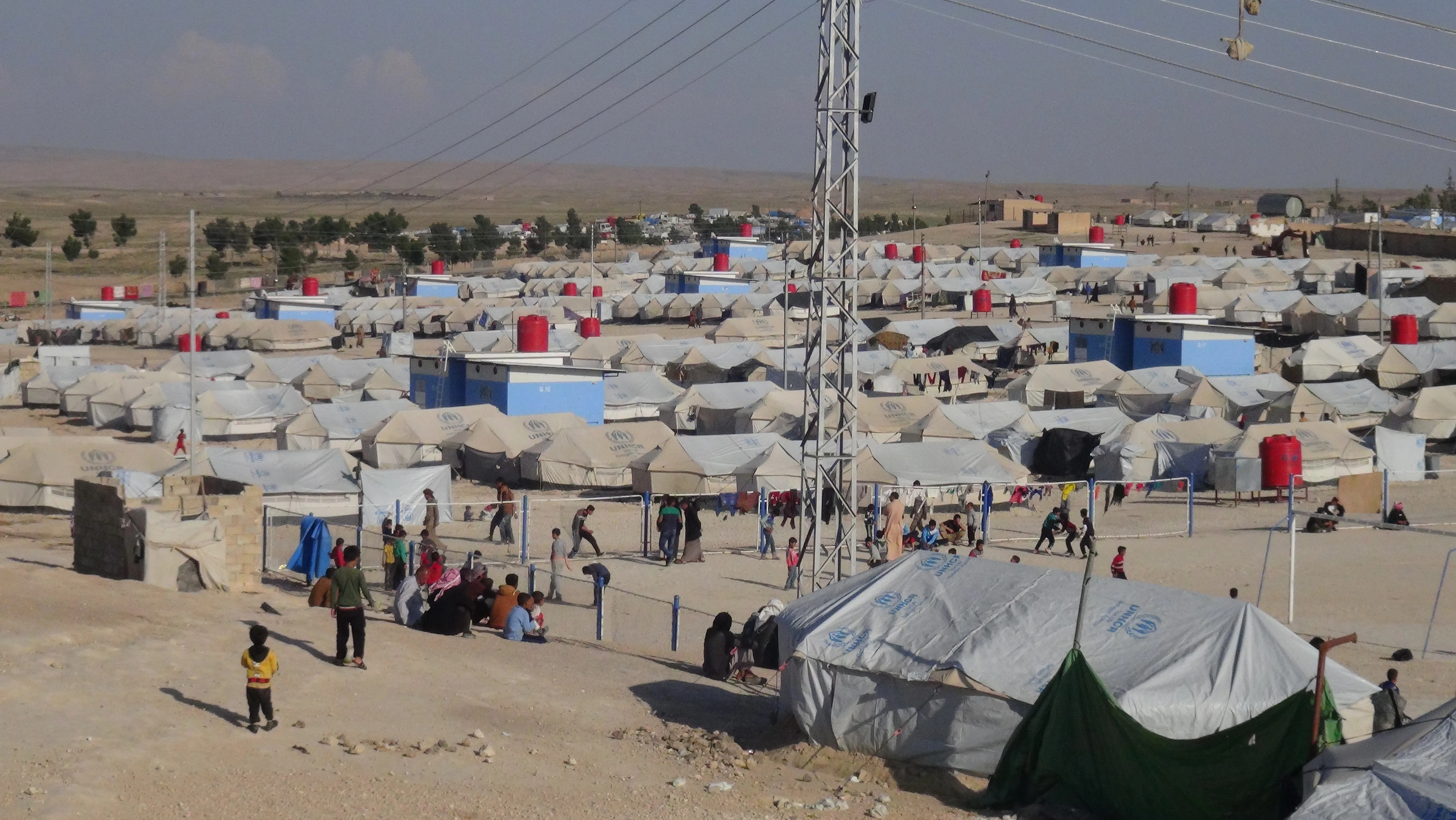 Piştî serkeftina xebatên komîn û meclisan penaberan daxwaza hevserokatiyê kir