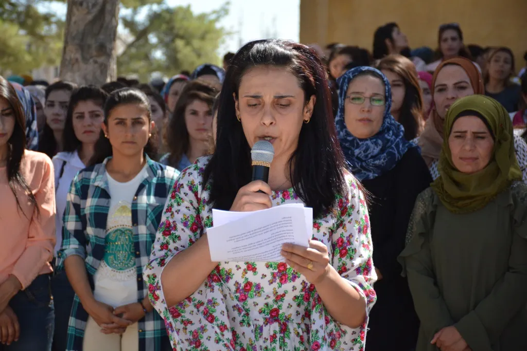 Mamosteyên Kobanê ‘Cejna Vejînê’ pîroz kir