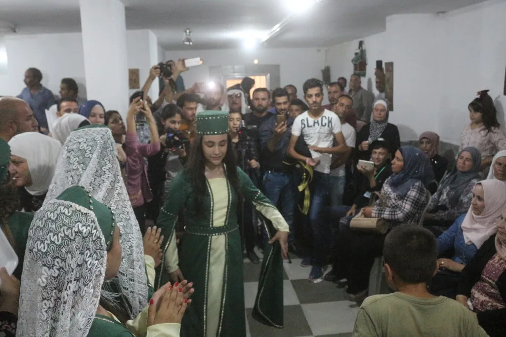 Komeleyeke Çerkezan li Minbicê hate vekirin