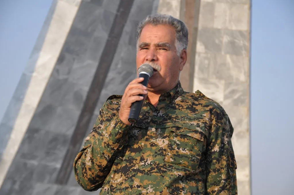 Cenazeyê Merwan Kobanê bi merasîmeke heybet hate veşartin