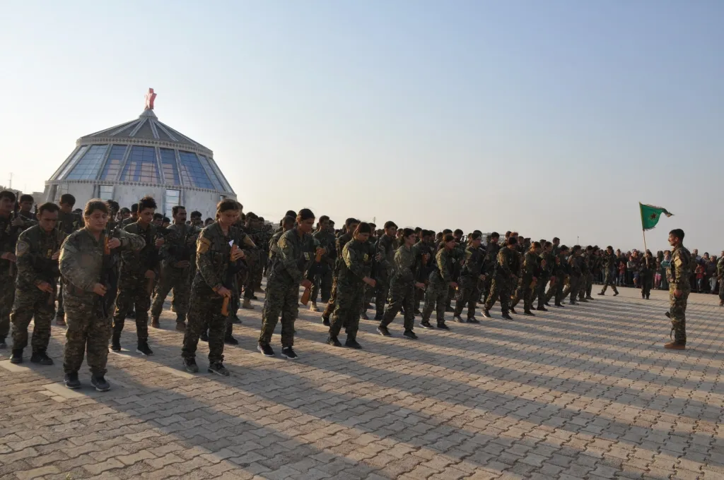 Cenazeyê Merwan Kobanê bi merasîmeke heybet hate veşartin