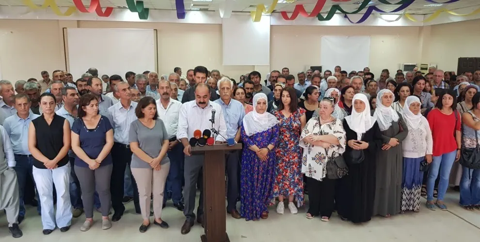 Êrîşa li ser Şengalê bi rengekî girseyî li Amedê hate şermezarkirin