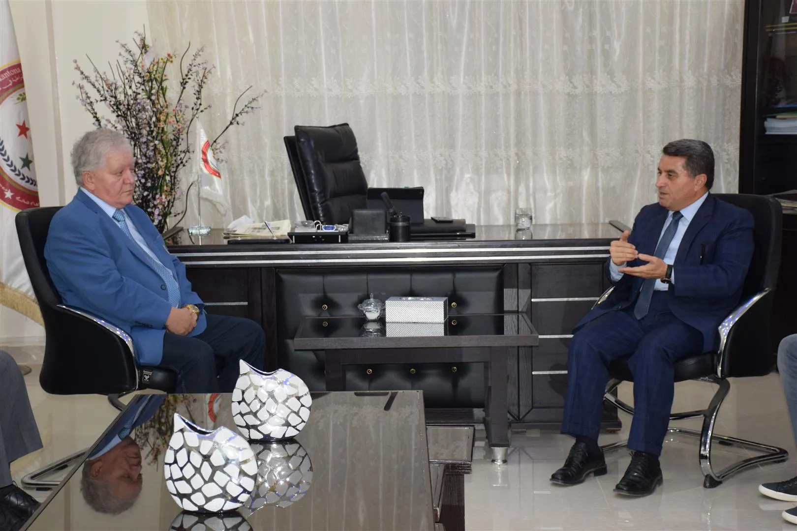 Ermenên ortodoks: Alozî bi diyaloga Sûrî - Sûrî çareser dibe