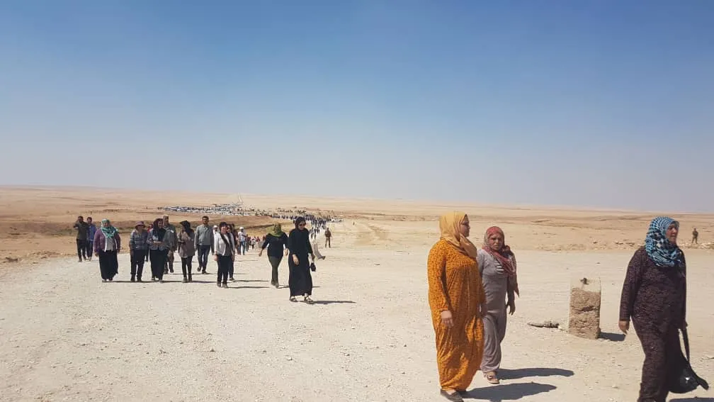 Hêzên Iraqê destûr nadin ku gelê Bakurê Sûriyê derbasî Şengalê bibe