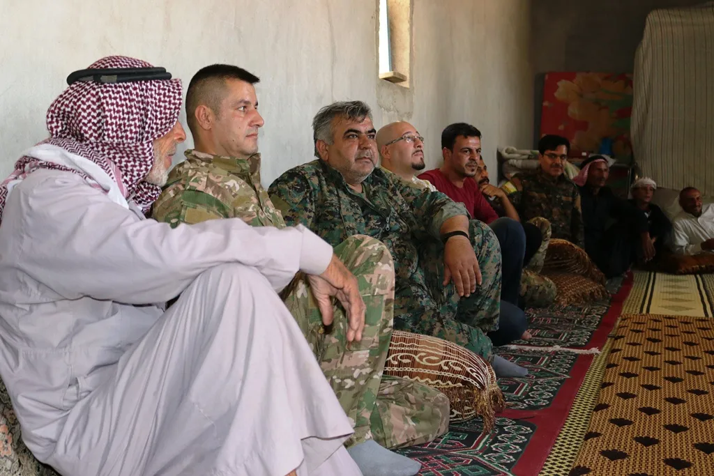 Saziyên Tebqayê serdana malbatên şehîdan kirin