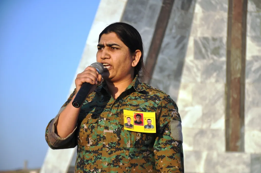 Li Kobanê du şehîd hatin oxirkirin