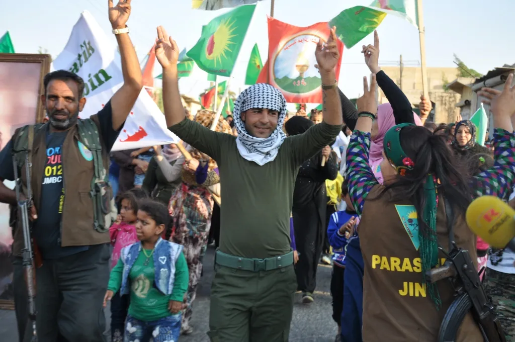 Li Sirînê gel ji bo azadiya Ocalan li qada bû