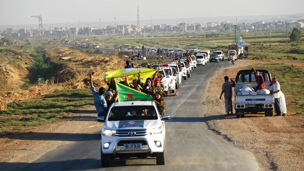 Reqayê yekemîn şervana YPJ‘ê bi merasîmeke oxir kir