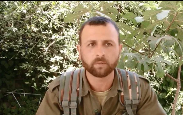 Bi saya şoreşê kesayeta xwe bi pêş xist û benda neteweperestiyê hilweşand