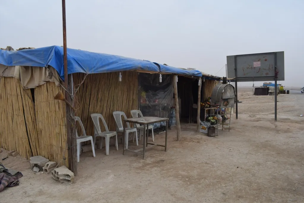 Diyardeya firoşkarên li ser rêyên sereke yên Girê Spî