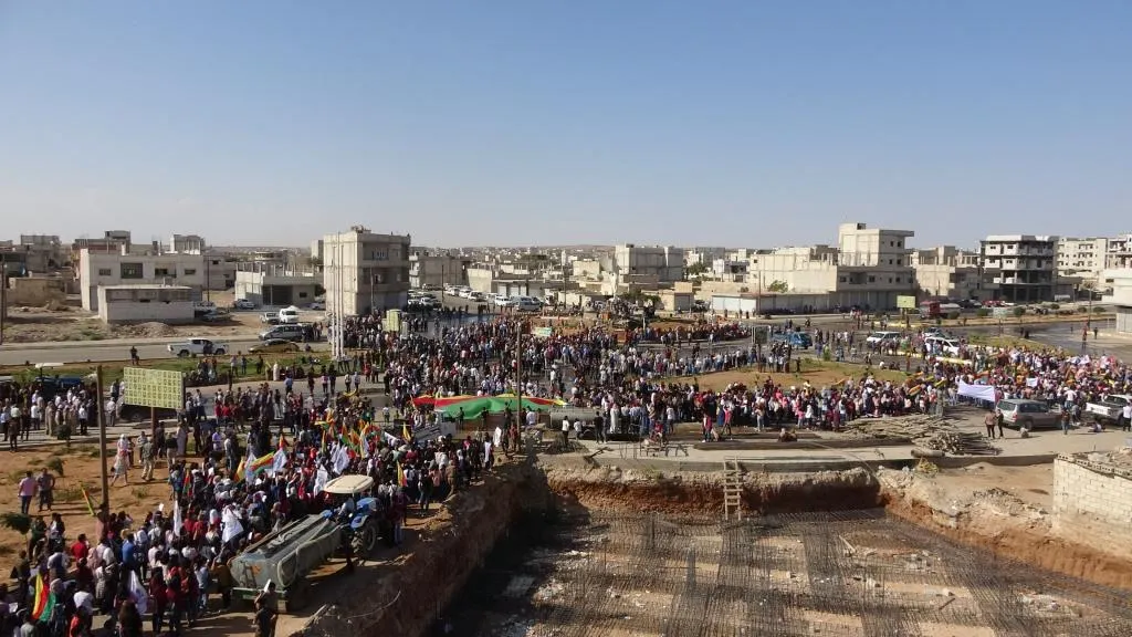 Welatiyên Kobanê li dijî dagirkeriya Tirk li Efrînê serî hilda