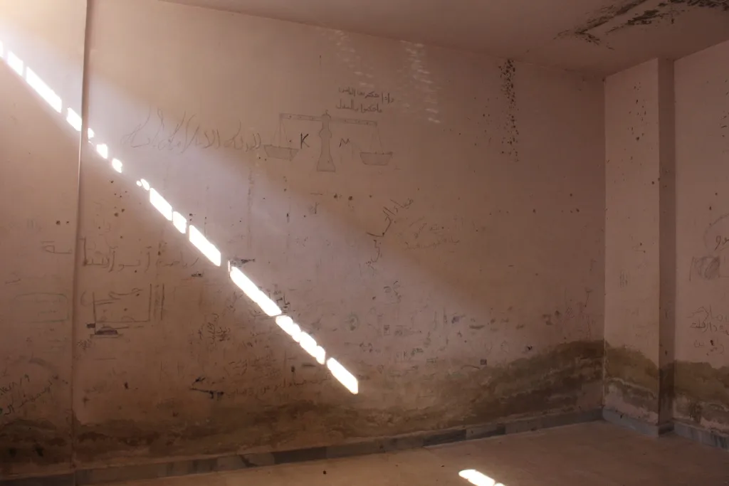 Dibistana ku çeteyan kiribû girtîgeh, dîsa dest bi perwerdeyê kir